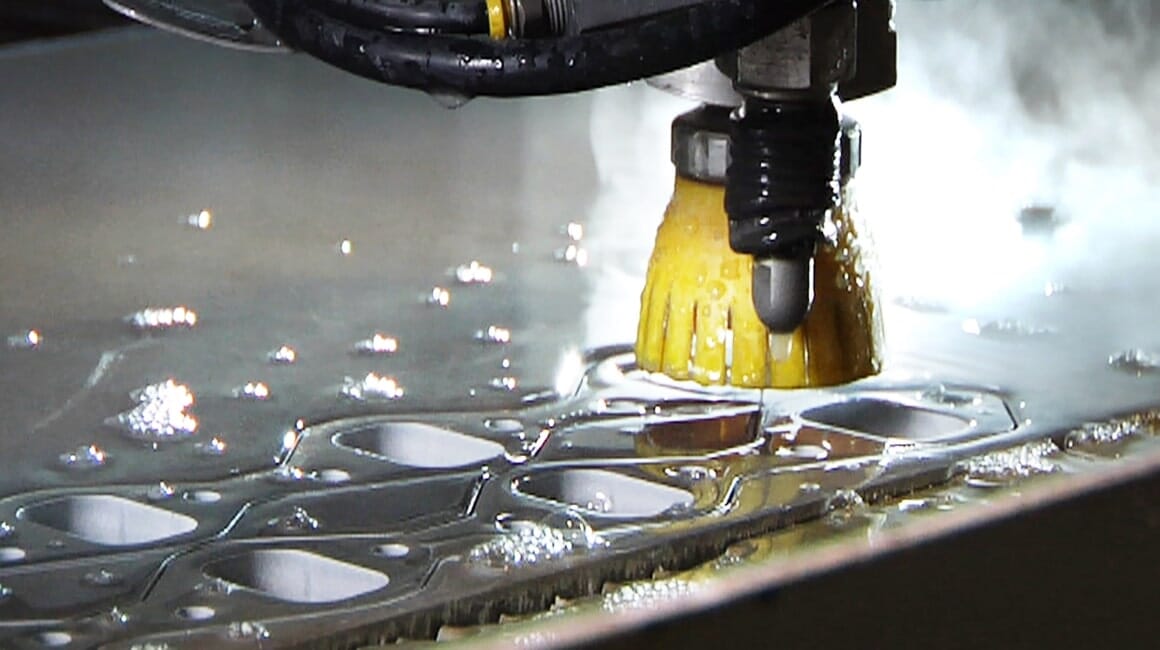 FM_FeatureShotOption_1160x650_acf_cropped-1