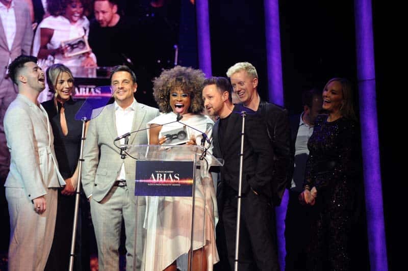 Fleur-East-and-Hits-Radio-Win-Station-of-the-Year-Award-1