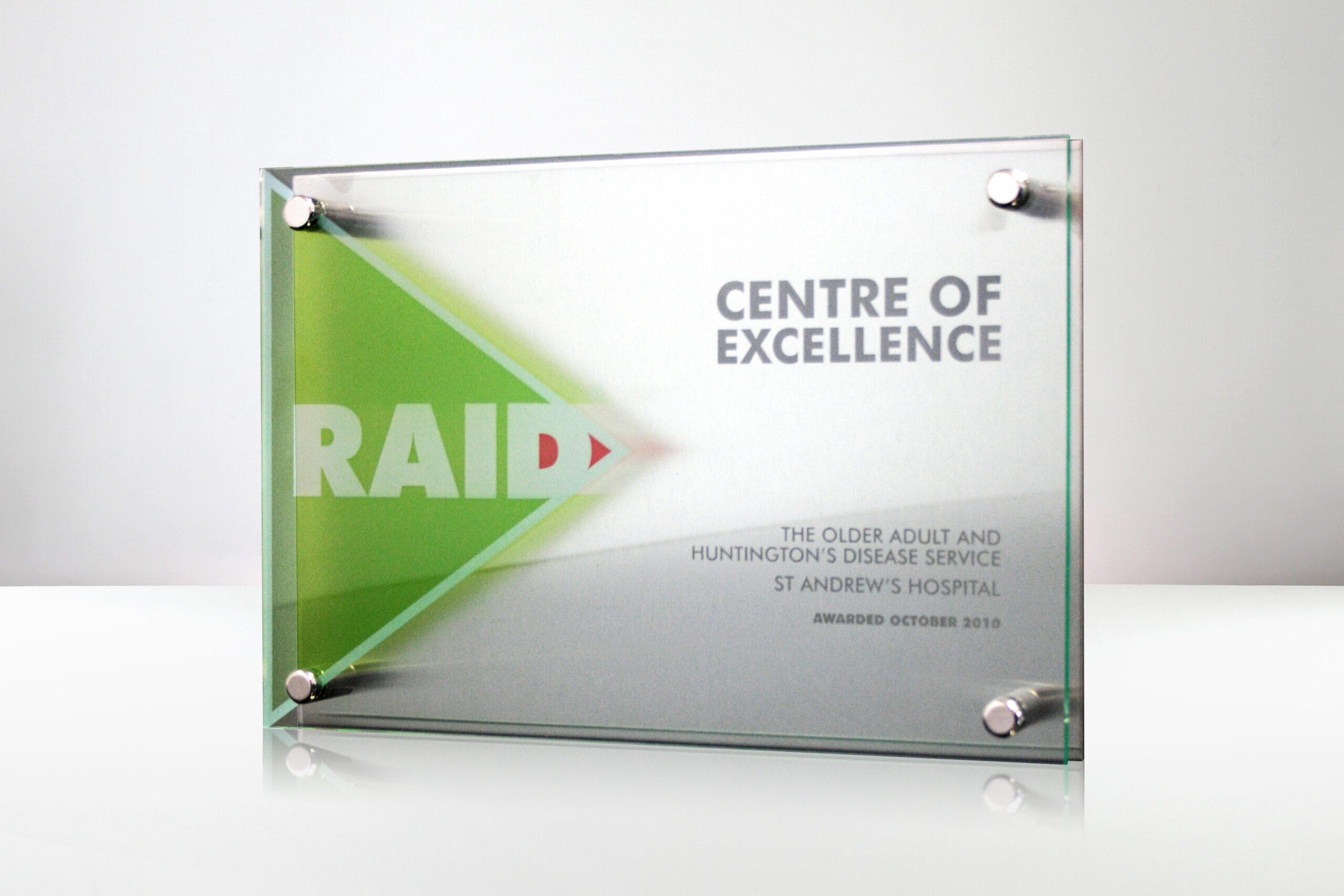 APT-RAID-Plaque-copy-scaled