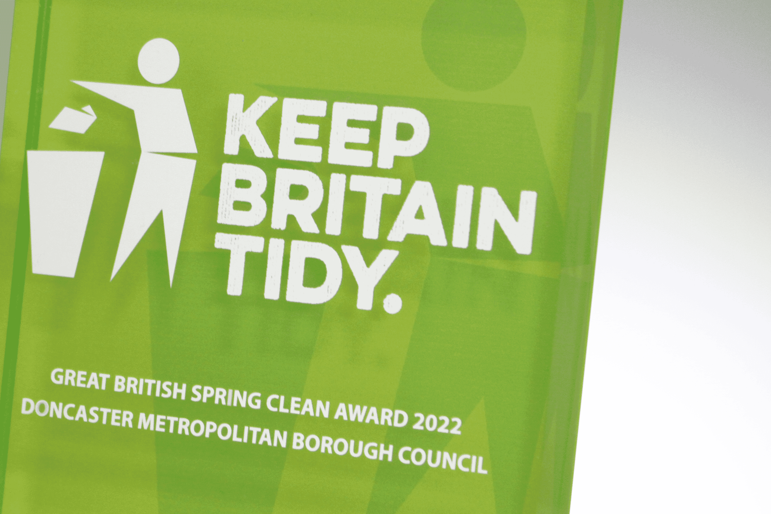 Keep-Britain-Tidy-Trophy-6