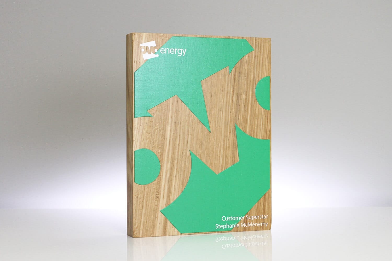 Sustainable trophies with green accents for OVO Energy