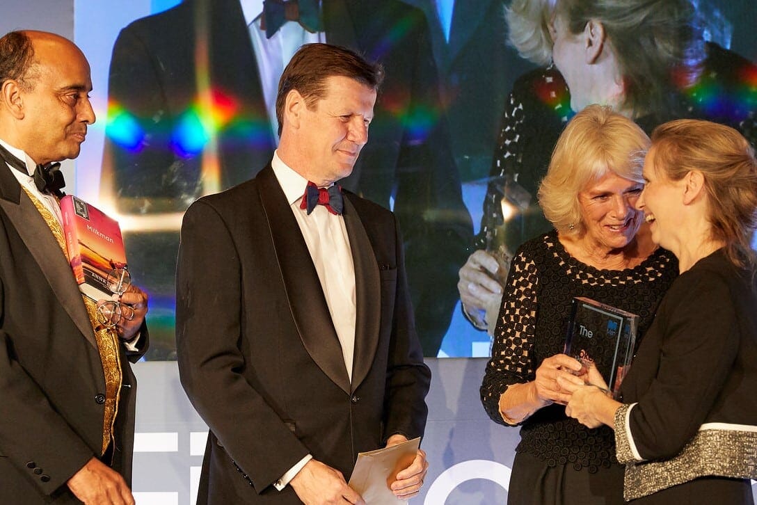 Booker-Prize-2018-Anna-Burns-Trophy