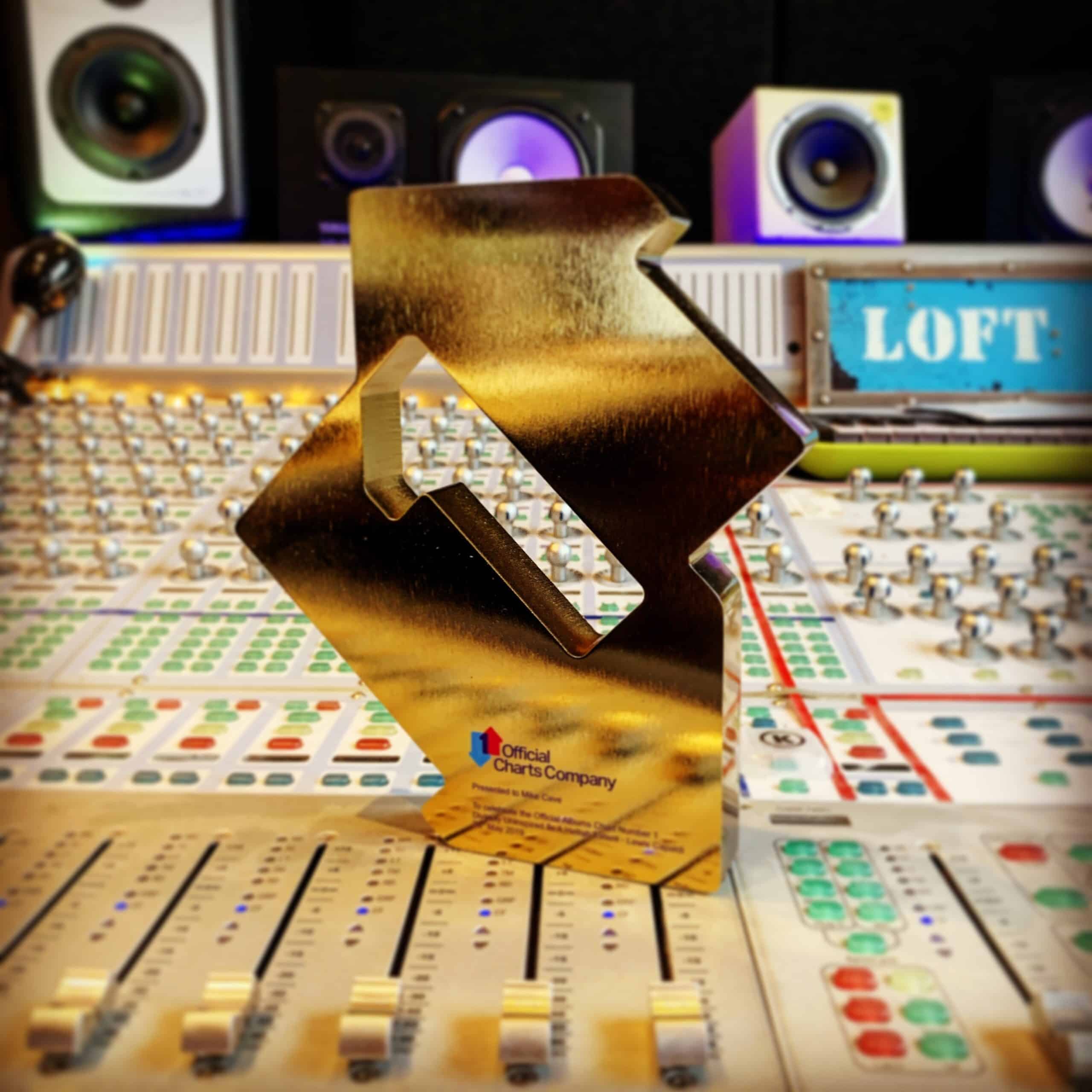 Mike-Cave-Chart-Award-scaled-1