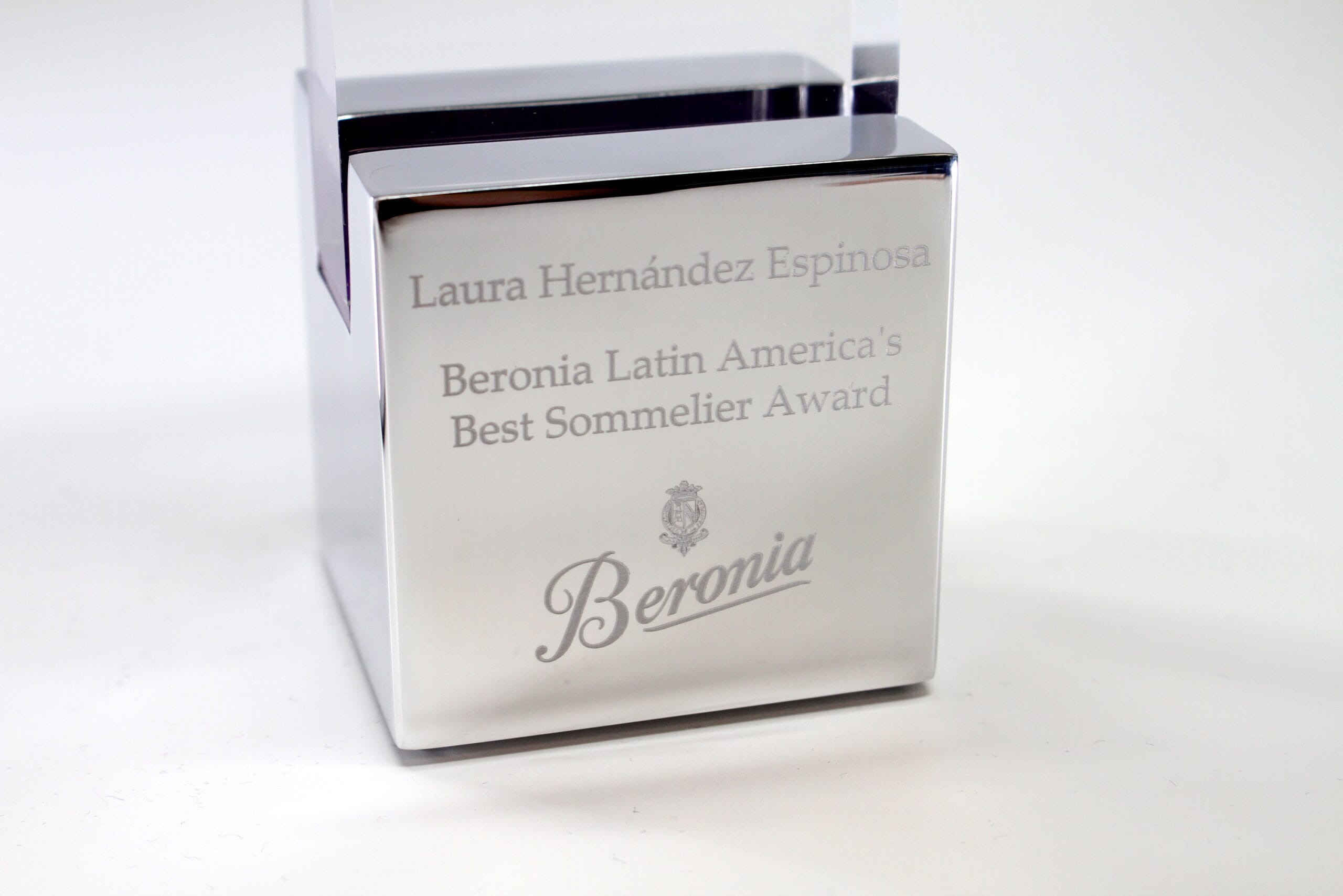 GA014909.9-50-Best-Awards-LATAM-Drawdown-2024-5-scaled