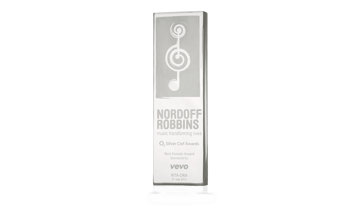 Nordoff-Robbins-Silver-Clef-Cylinder