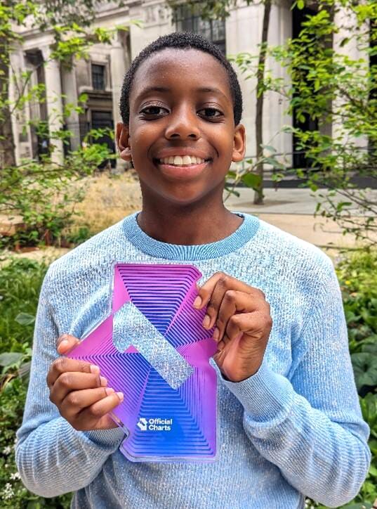 Malakai-celebrates-Number-1-Classical-Artist-Albums-Chart-Number-1-with-Golden