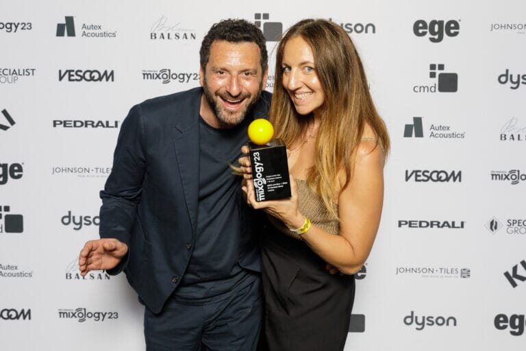 Mixology-Awards-2023-Winners-Awards-DMFK-2-768x512-1