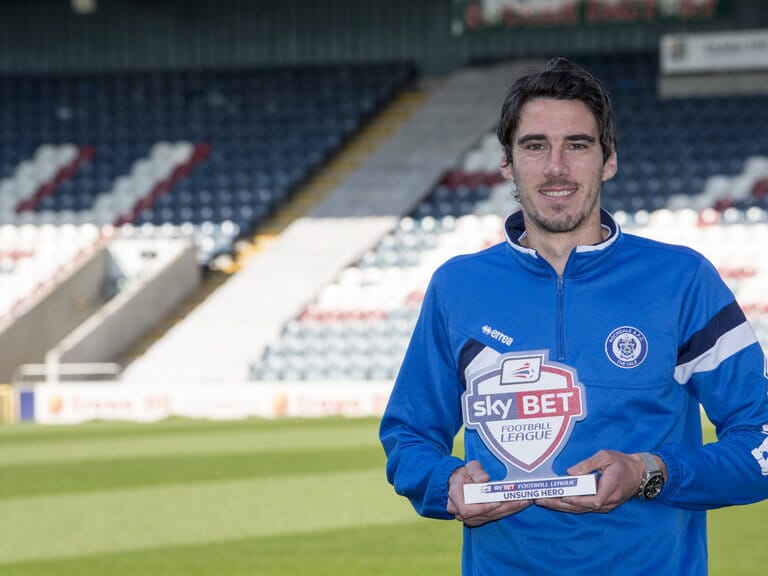 sky-bet-rochdale-unsung_3358344