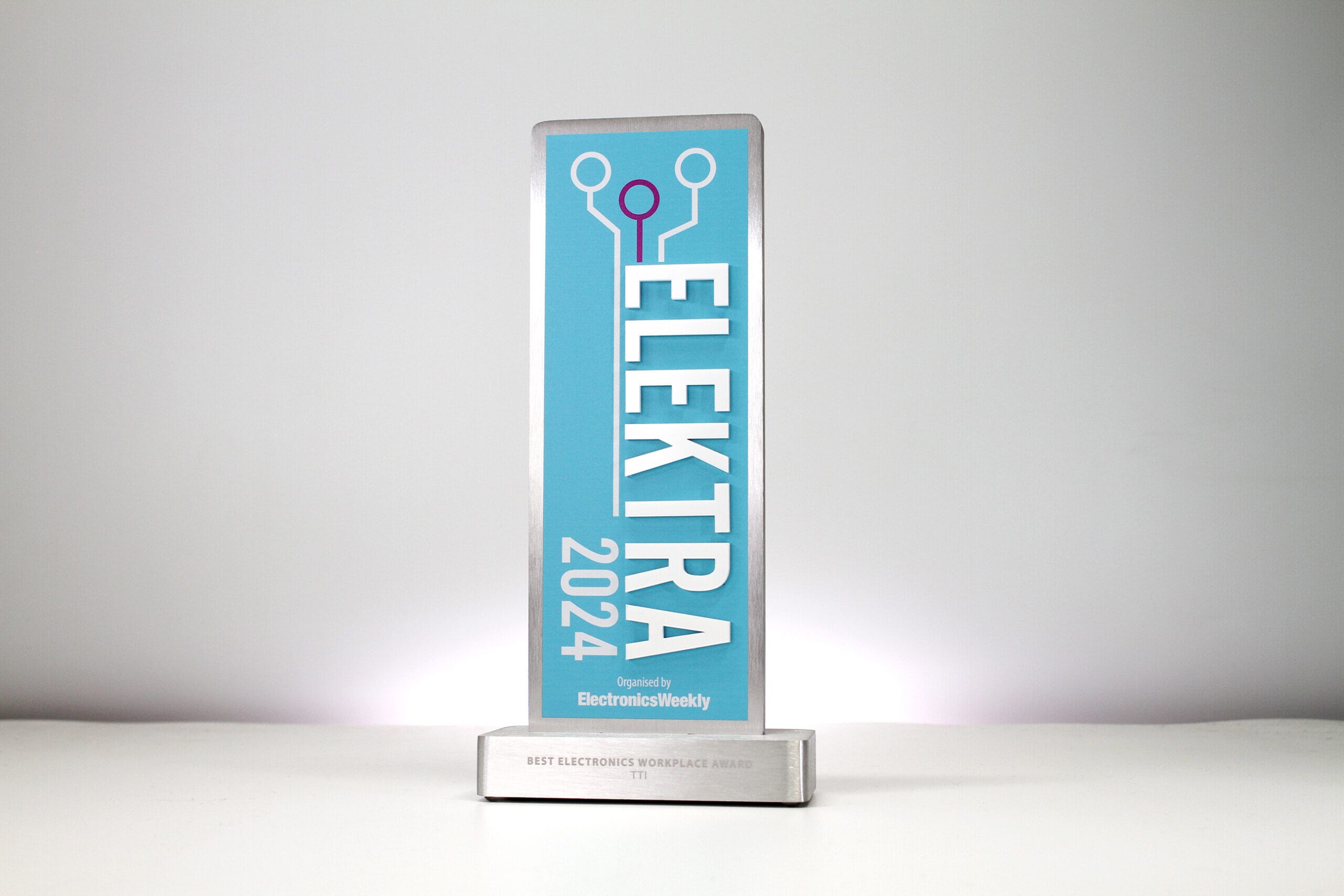 GA015428-Elektra-Awards-9-scaled