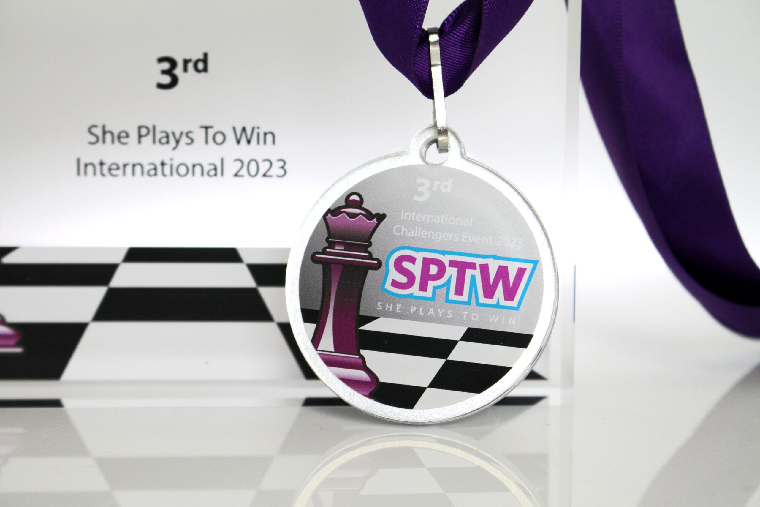 She Plays to Win Chess Medal