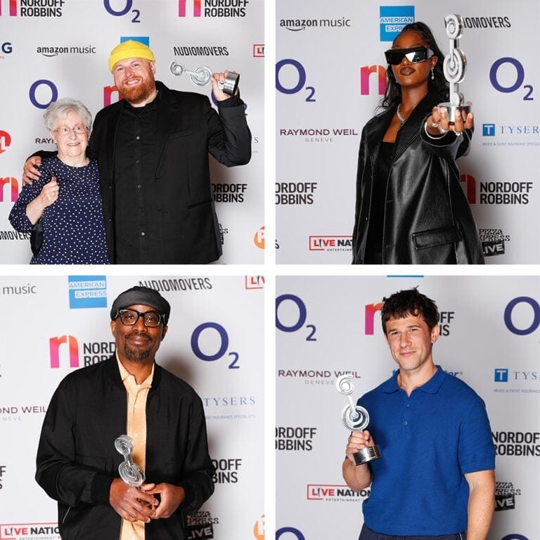 Silver-Clefs-768x768-1