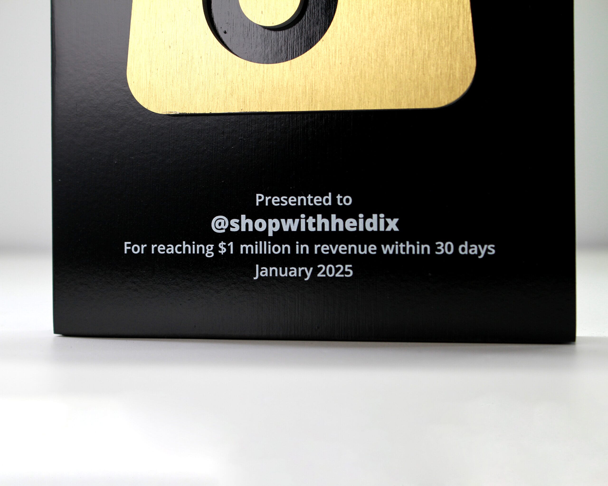 GA016091-TikTok-Shop-Milestone-Awards-4-scaled