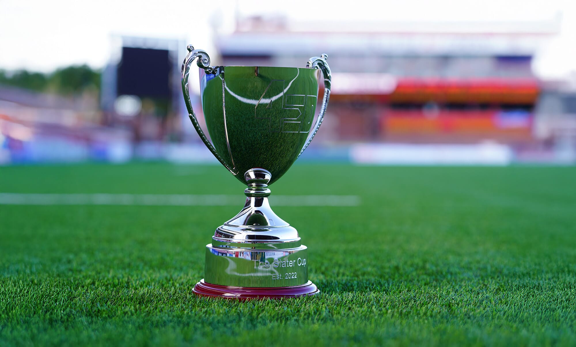 Gaudio-Awards-Presentation-Trophy-Cup