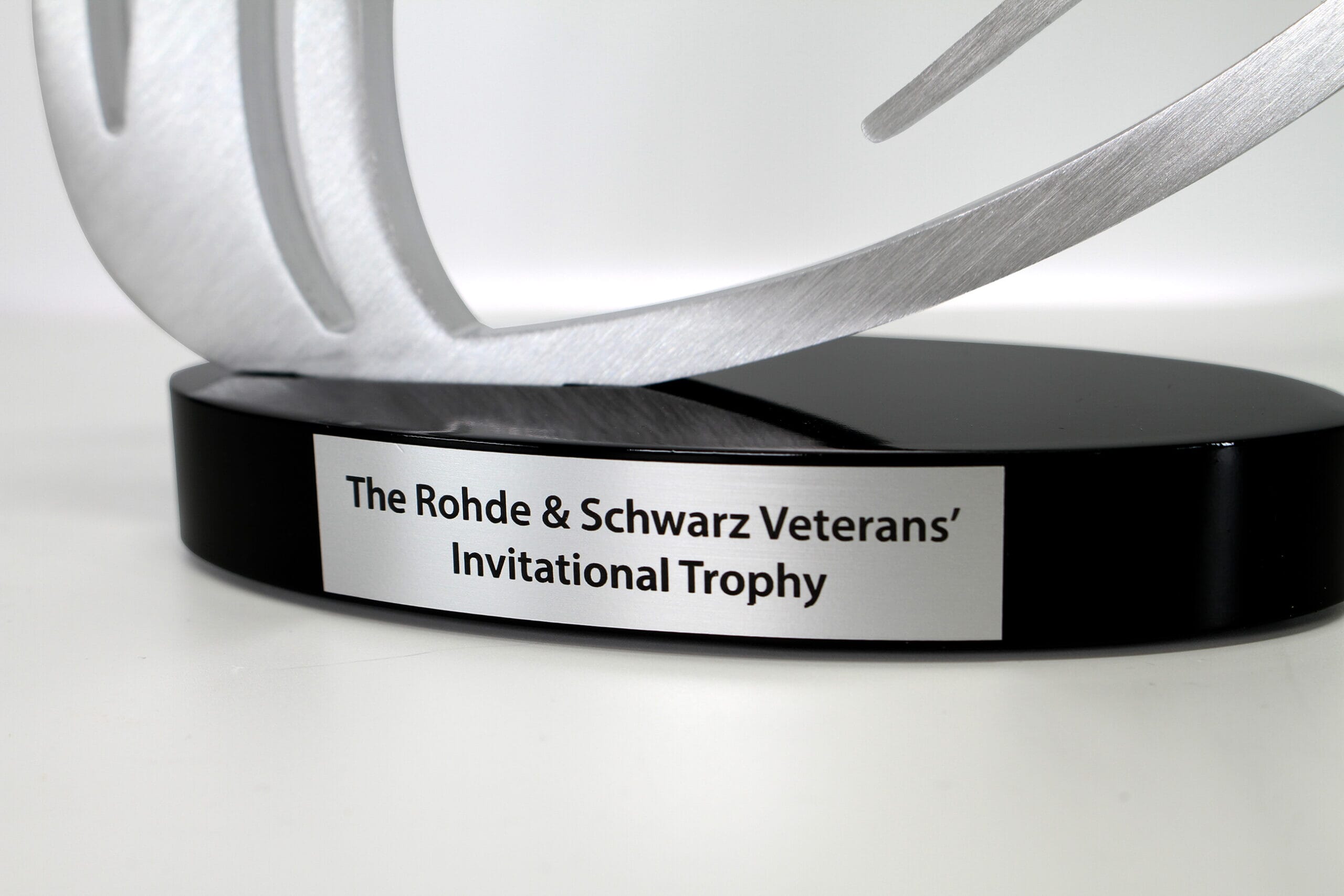 GA017572-The-Mariners-Award-Design-1-Photo-5-scaled